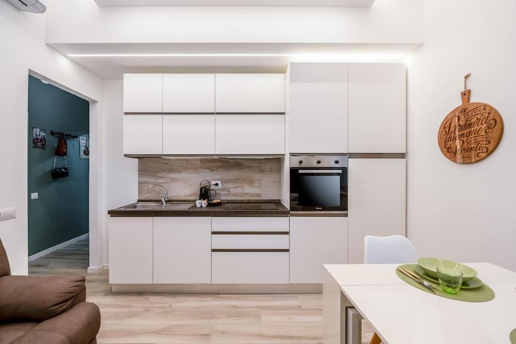 Linate Airport Elegant Suite,Tram 1 Minute Away Milano Exterior foto