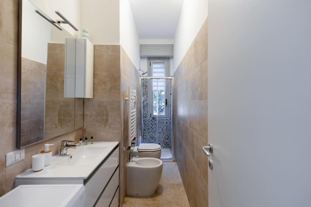 Linate Airport Elegant Suite,Tram 1 Minute Away Milano Exterior foto